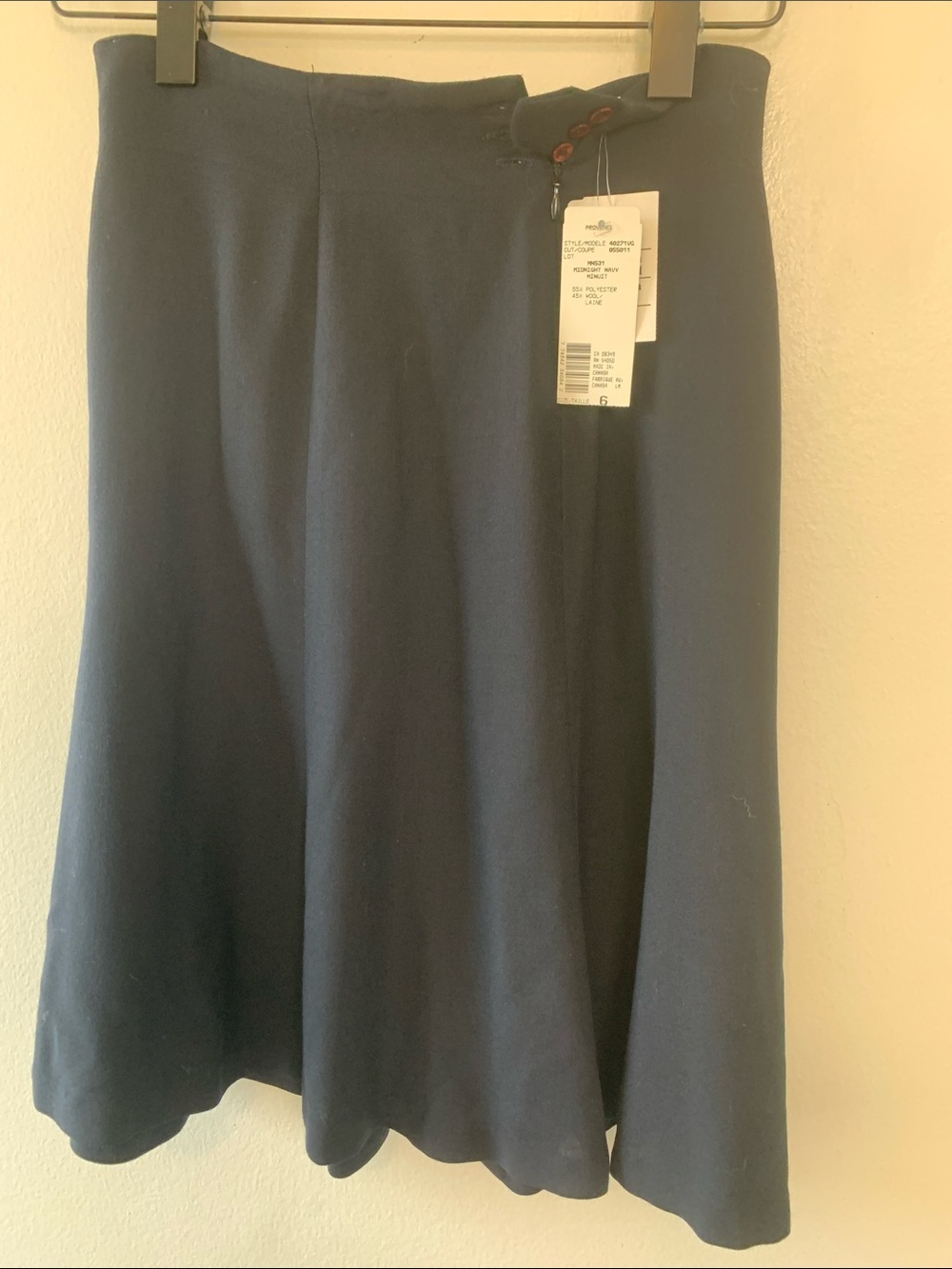 Rena Rowan NWT Vintage Wool Blend Navy A-Line Full Skirt with Button Detail
